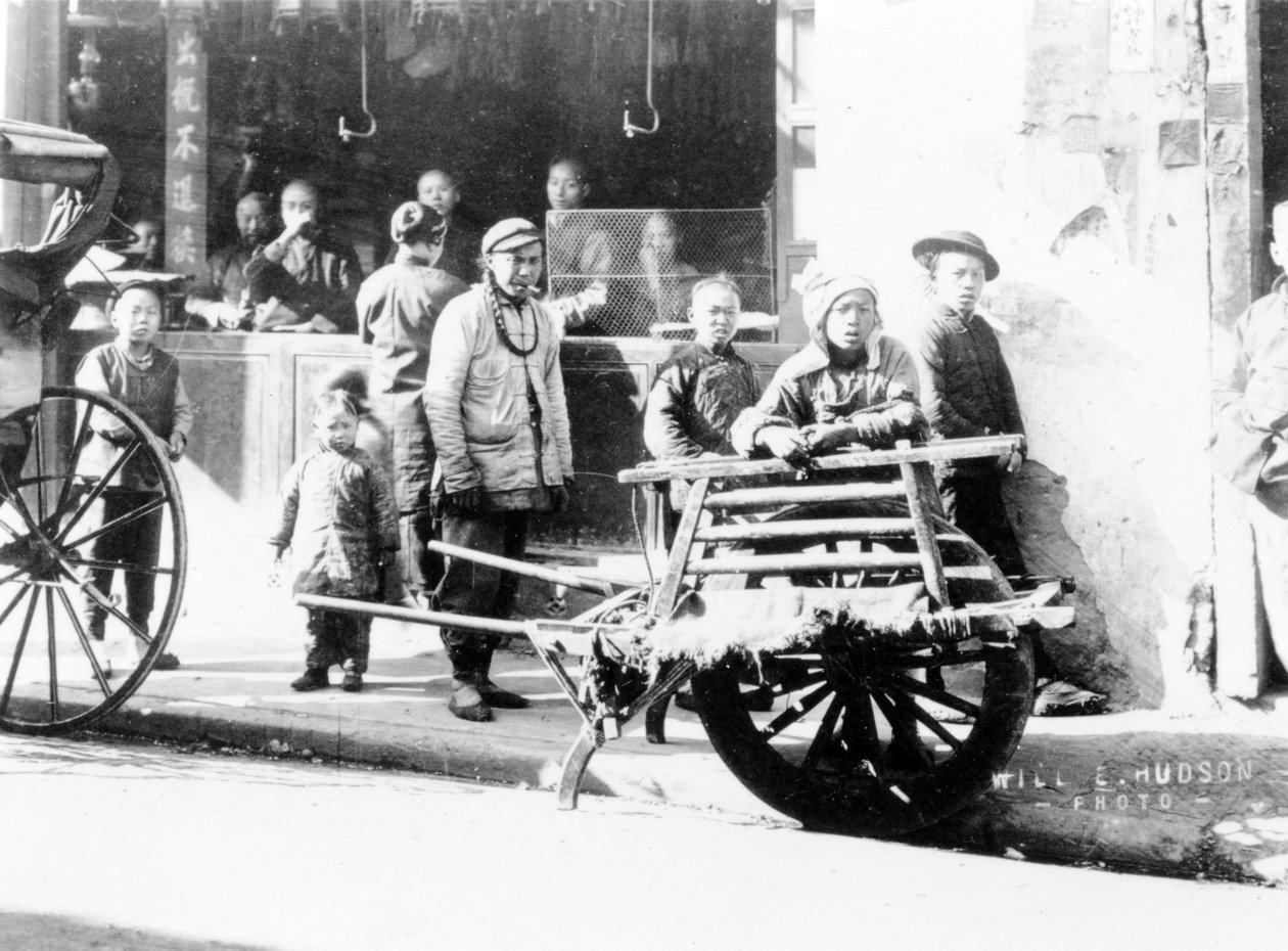 Bir El Arabası, Çin, c.1905-7 (bw fotoğraf) by Will E. Hudson