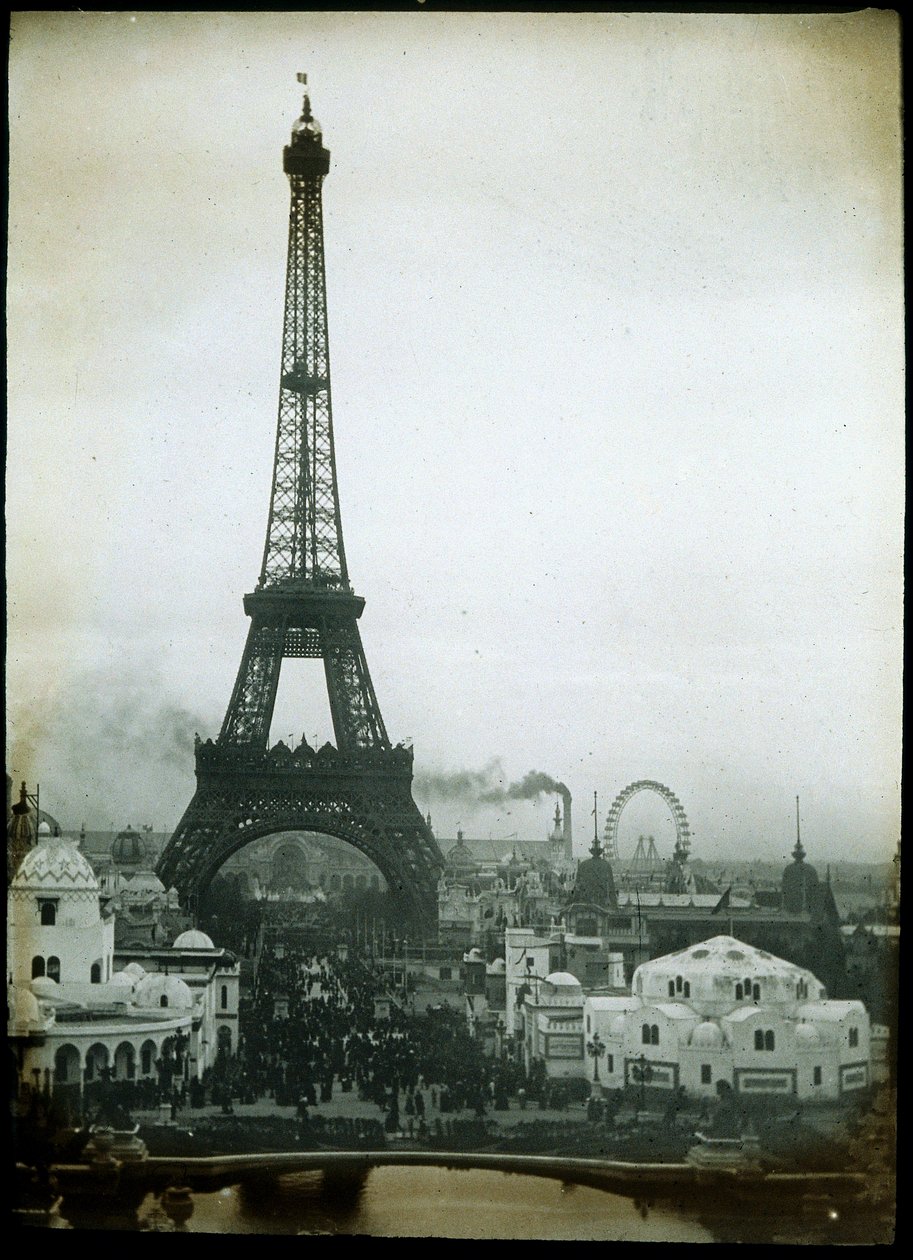 Eyfel Kulesi, Paris by John Pardon