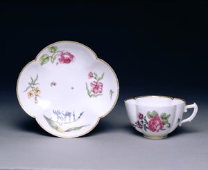 Fincan ve fincan tabağı, Vincennes, c.1745-52 (porselen)