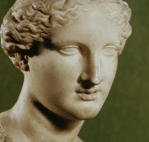 Artemis Başkanı (mermer)