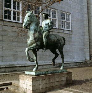 Binici, 1908 (bronz)