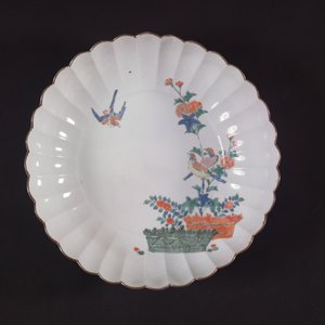 Büyük Kakiemon çanak, Edo Dönemi (porselen)