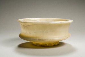 Tazza, 18-19. Hanedan, MÖ 1540-1186 (kaymaktaşı)