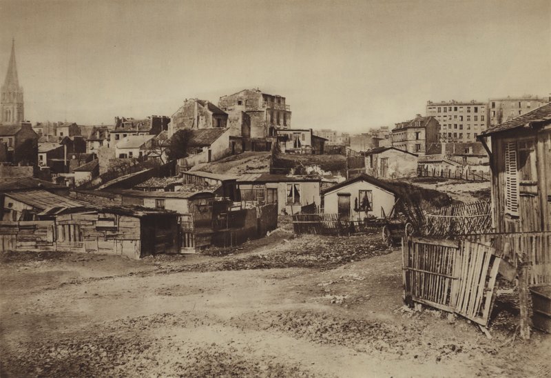 La Butte-aux-Cailles (s / b fotoğraf) by (after) French Photographer