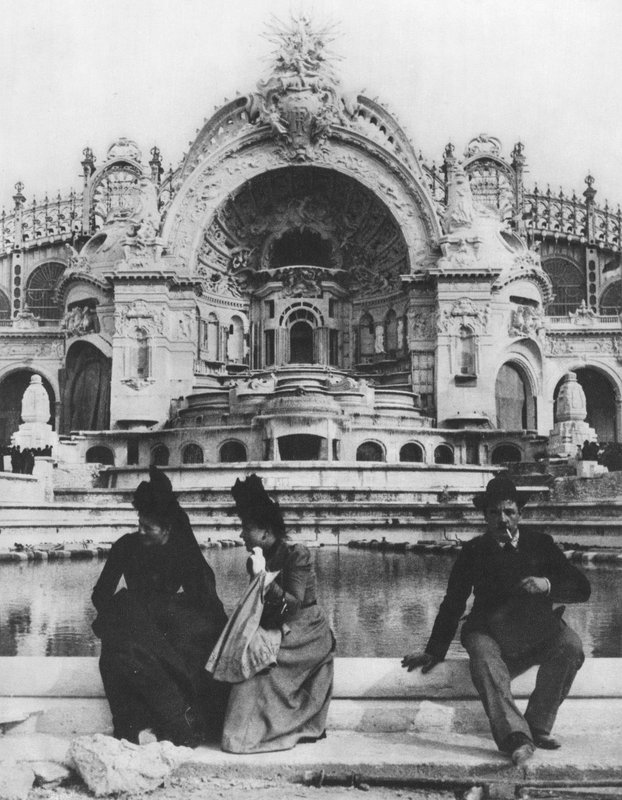 Su Kulesi (s/b fotoğraf) by (after) French Photographer