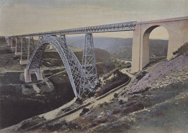Viaduc de Garabit (renkli fotoğraf) by (after) French Photographer