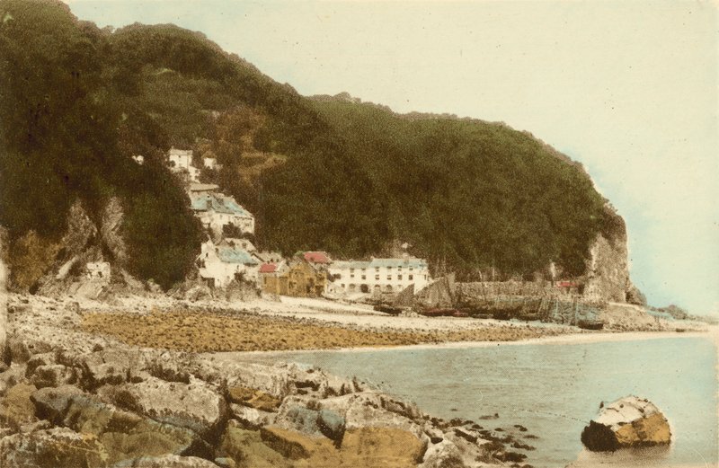 Sahilden Clovelly by English Photographer