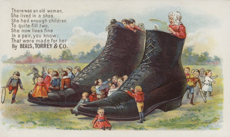Ayakkabılı Yaşlı Kadın by American School