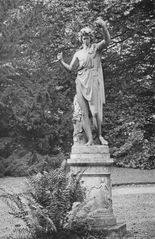 Ribston Hall: Bir Bahçe Heykeli by Charles Latham