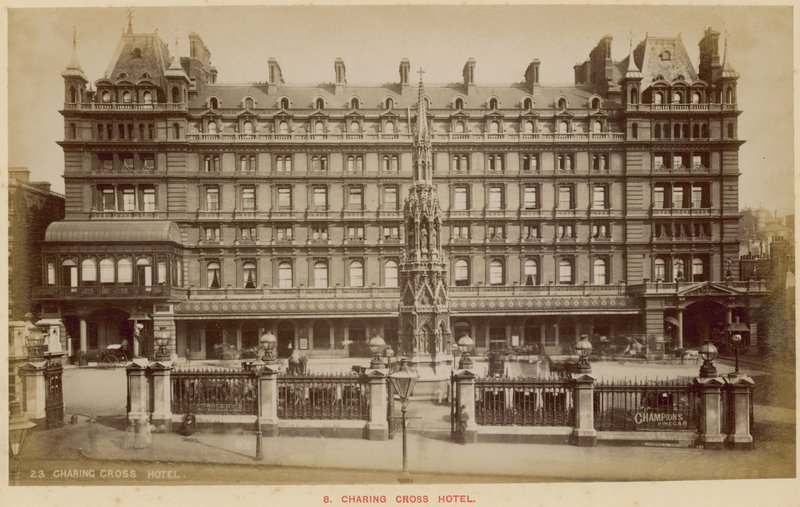 Charing Cross Otel, Londra by English Photographer