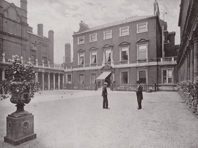 Chesterfield Evi by English Photographer