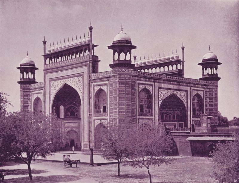 Tac Kapısı, Agra by English Photographer