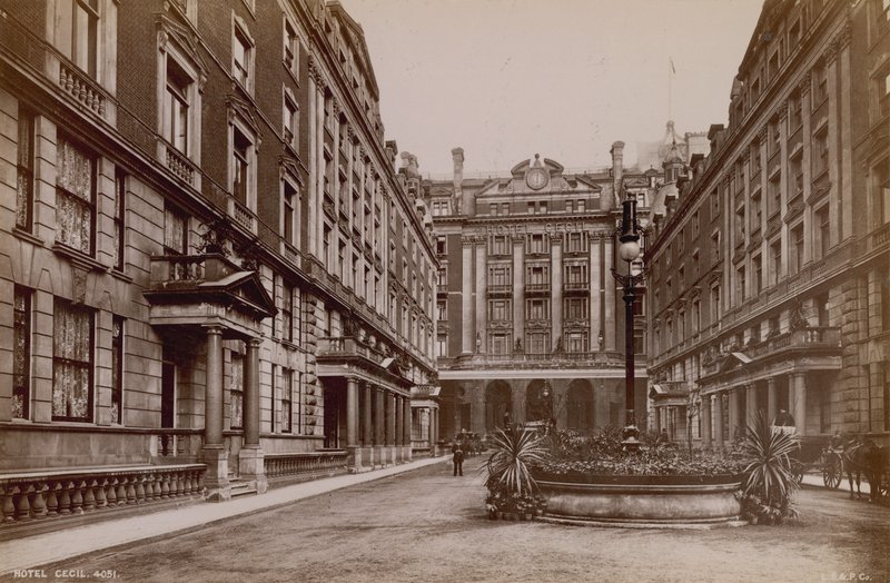 Otel Cecil by English Photographer