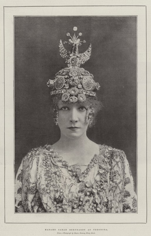 Theodora olarak Madam Sarah Bernhardt by English Photographer