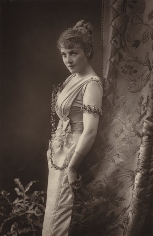 Bayan Adelaide Detchon by English Photographer