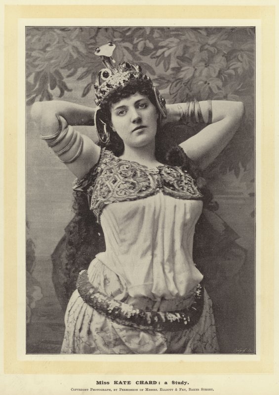 Bayan Kate Chard: Bir Çalışma by English Photographer