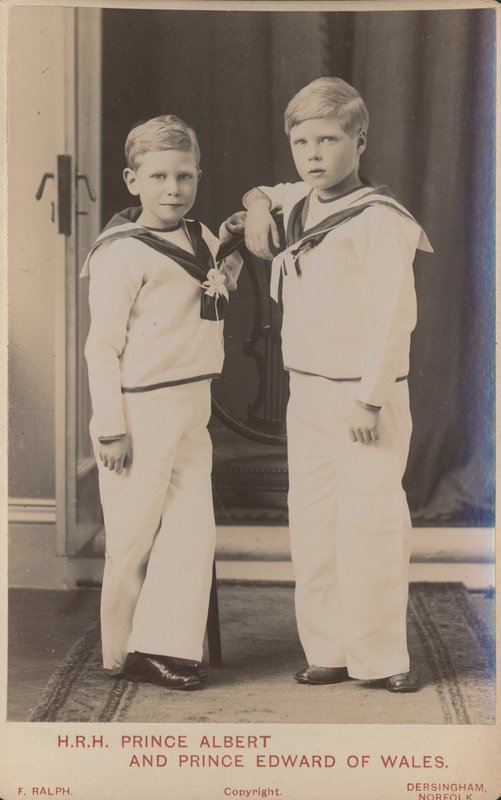 Galler Prensi Albert ve Prens Edward by English Photographer