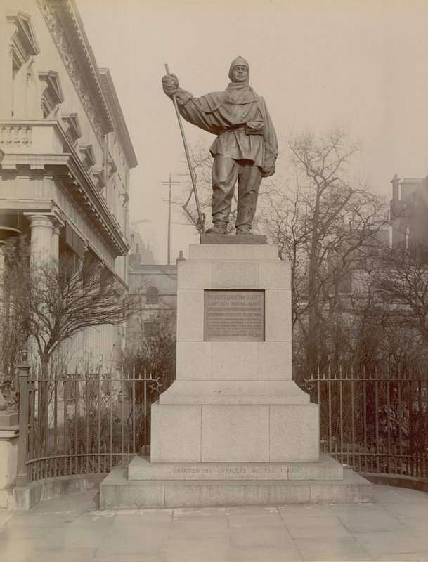 Robert Falcon Scott