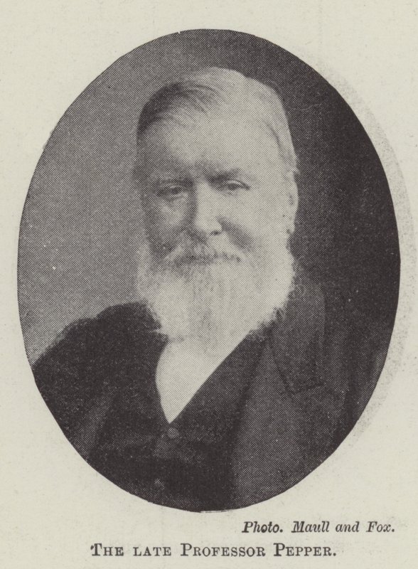 Rahmetli Profesör Pepper by English Photographer