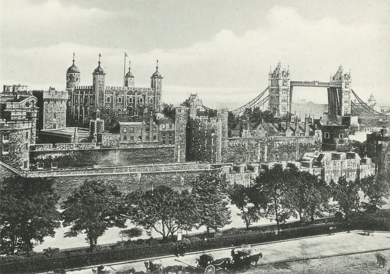 Londra Kulesi ve Tower Bridge by English Photographer