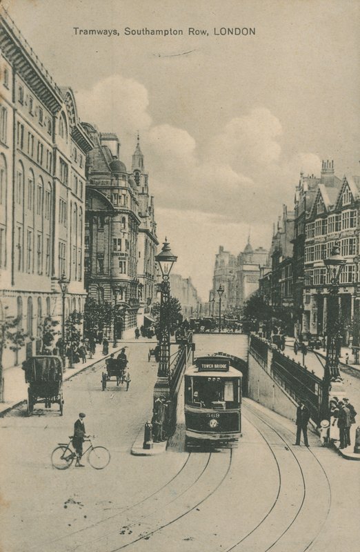Tramvaylar, Southampton Row, Londra by English Photographer