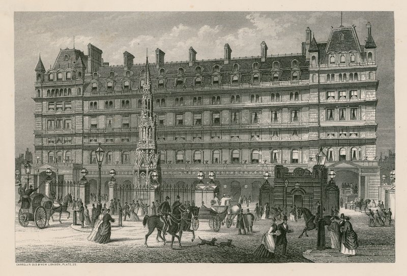 Charing Cross Tren İstasyonu, Londra by English School