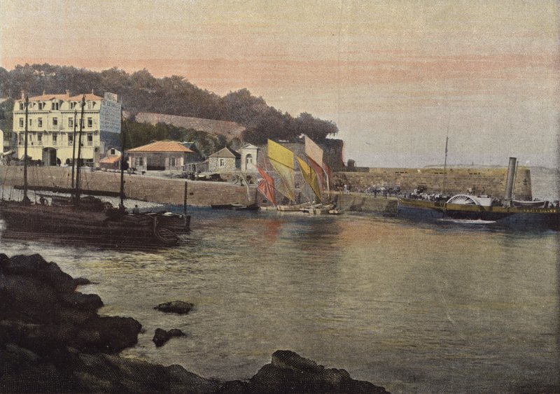 Dinard Saint-Malo ve Saint-Servan Arasındaki Buharlı Tekne by European Photographer
