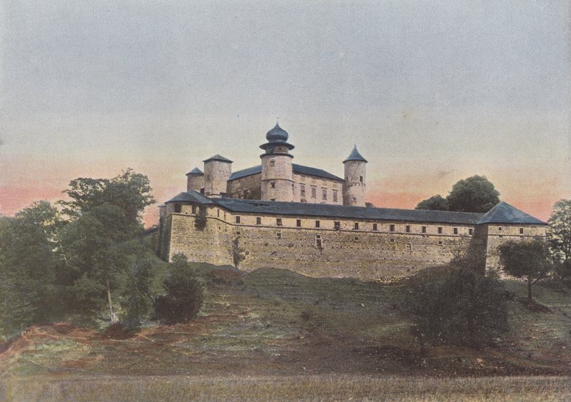 Chateau De Bendzinie by European Photographer