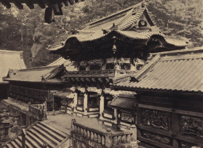 Toshogu, Nikko, Yomeimon (s / b sıcak) by European Photographer