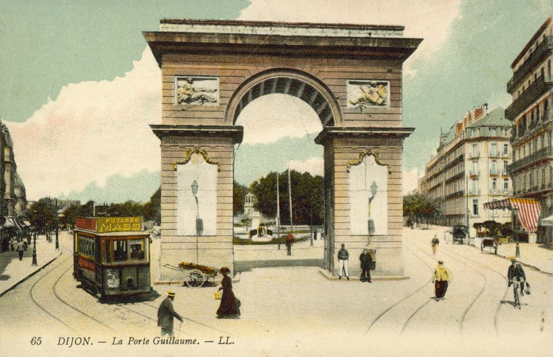 Porte Guillaume, Dijon by French Photographer