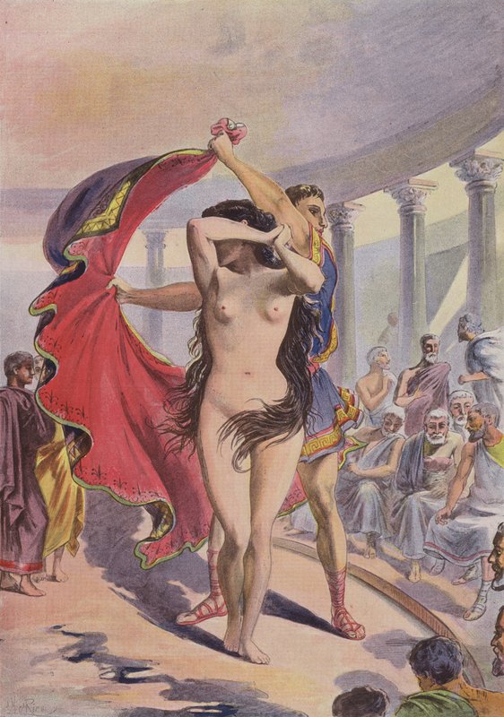 Phryne devant lArepage by French School