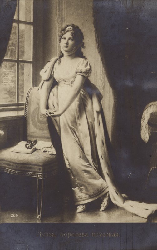 Prusya Kraliçesi Louise by German School