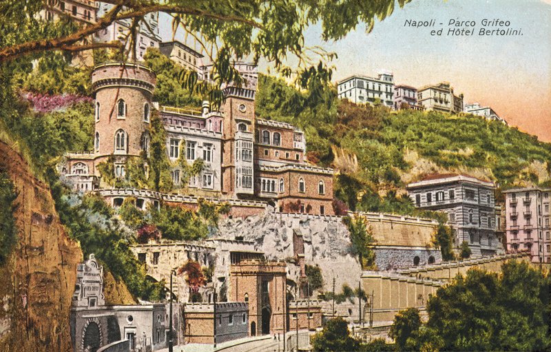 Napoli, İtalya, Grifeo Park, Hotel Bertolini by Italian Photographer